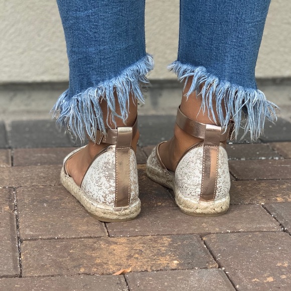 NIB Rose Gold Mary Jane Ankle Strap Espadrille - Picture 6 of 8